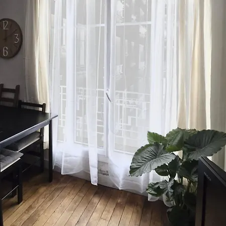 Lägenhet Cozy Near Bastille Paris